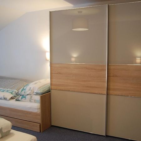 Haus Waldrast Appartement Elbigenalp Buitenkant foto