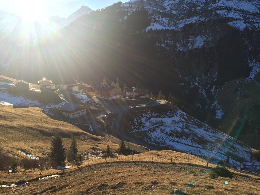 Haus Waldrast Appartement Elbigenalp Buitenkant foto