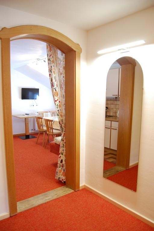 Haus Waldrast Appartement Elbigenalp Buitenkant foto