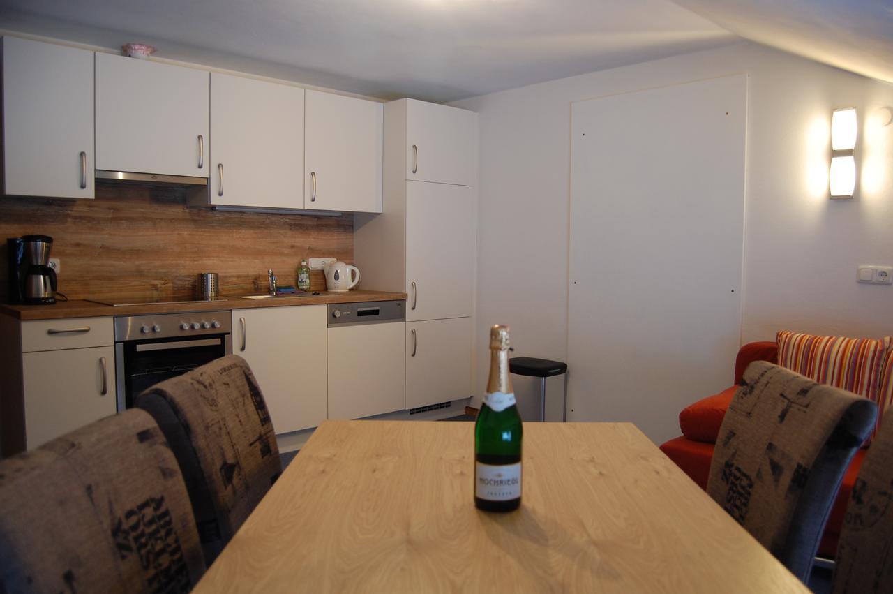 Haus Waldrast Appartement Elbigenalp Buitenkant foto