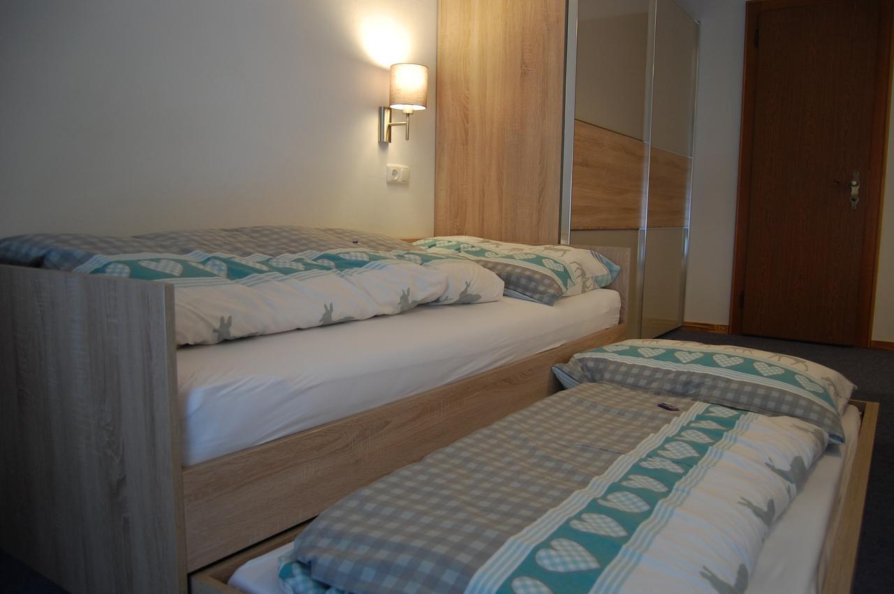 Haus Waldrast Appartement Elbigenalp Buitenkant foto