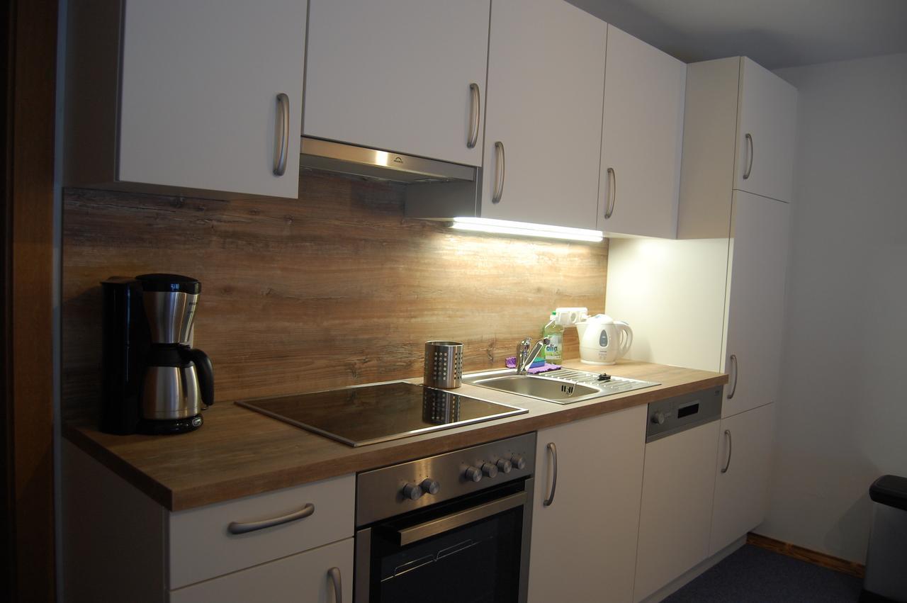 Haus Waldrast Appartement Elbigenalp Buitenkant foto